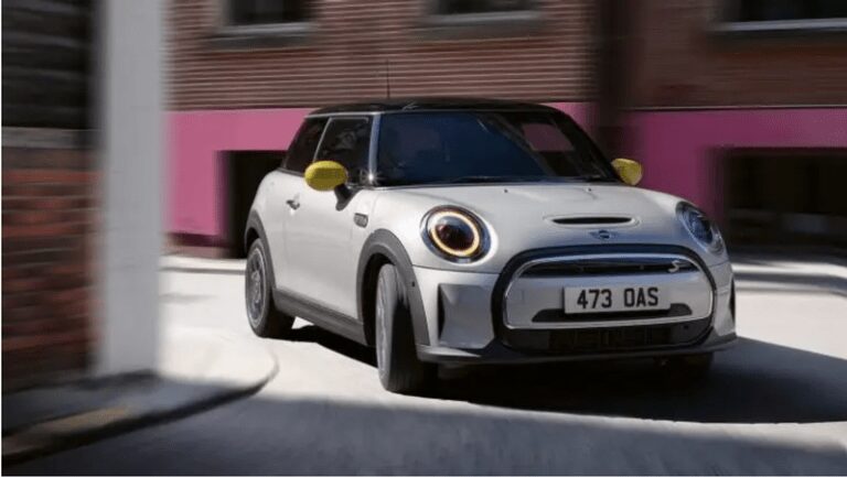 Milletvekilleri Apple’ın arabasını Birleşik Krallık’ta yapmasını istiyor