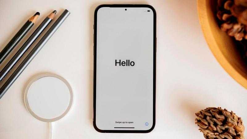 iphone with no notch thumb800