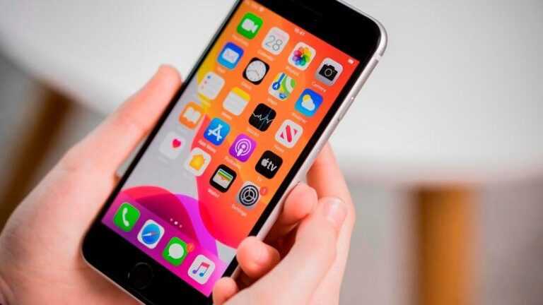 Daha Büyük 6.1 inç iPhone SE ‘2023’e Kadar Piyasaya Çıkmayacak’