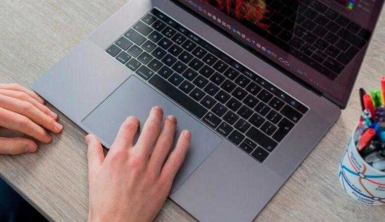 'Hacked' Çizimler Yeni MacBook Pro'yu Ortaya Çıkarıyor 3 macbook pro 15 inch 2019 review 8 thumb800