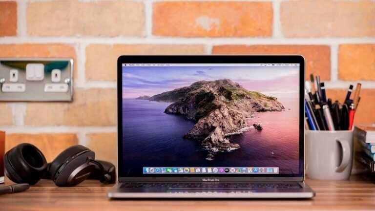 OLED MacBook Yolda… Ama 2025’in Ötesine Ertelendi