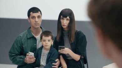 samsung iphone x notch advert thumb800