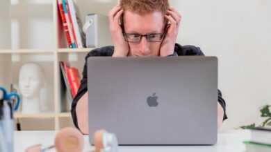 lifestyle macbook back 11 thumb800