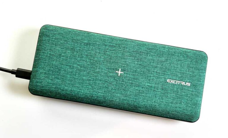 Excitrus 100W Manyetik Kablosuz Güç Bankası incelemesi: Tek bir cihazda en iyi kablosuz ve USB şarjı