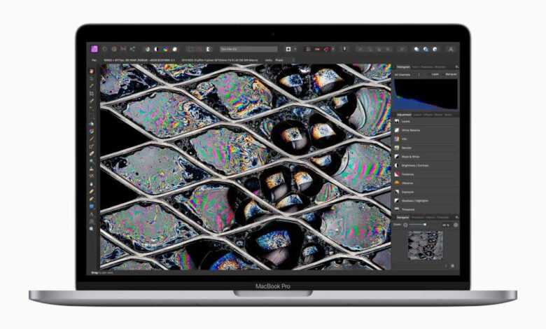 M2 MacBook Pro ön siparişe açıldı 3 MacBook Pro 13 Affinity Photo