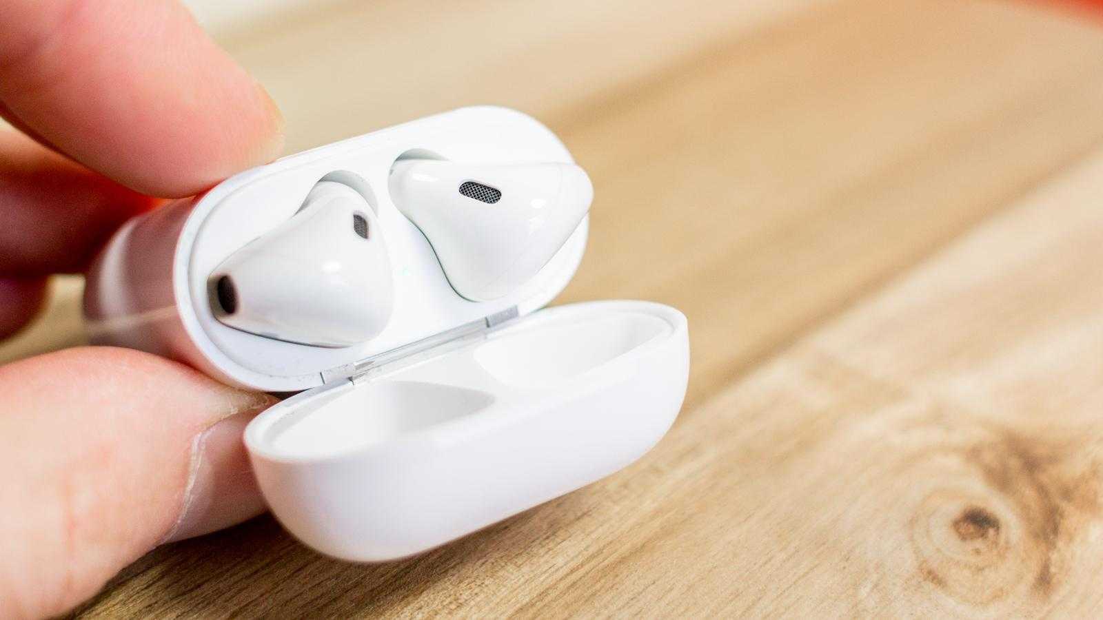 AirPods Pro, Max bu sonbaharda yenileniyor 1 AirPods Pro ve Max modellerinin sonbaharda yenileneceğini gösteren bir görsel