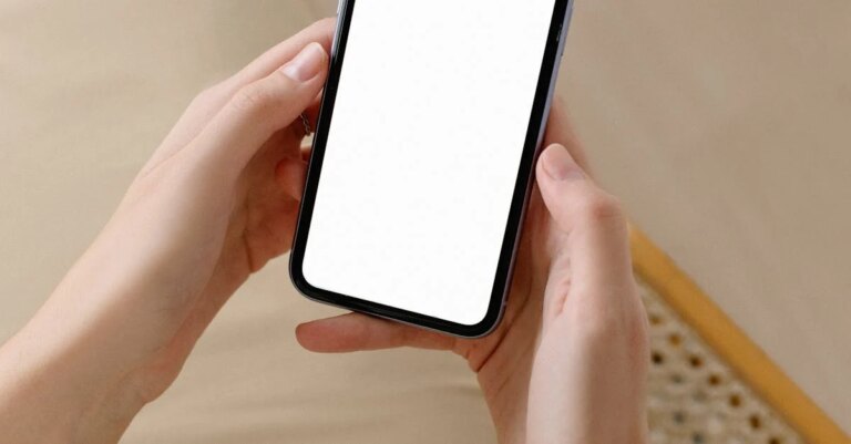 Adım Adım Kılavuz: iPhone’unuzu Kendi Elde Yapmanın Yolları