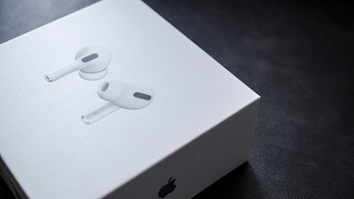 AirPods Pro 2 Kılıfı Nasıl Temizlenir? Zararsız Yöntemler 1 AirPods Pro 2 kılıfı temizleme