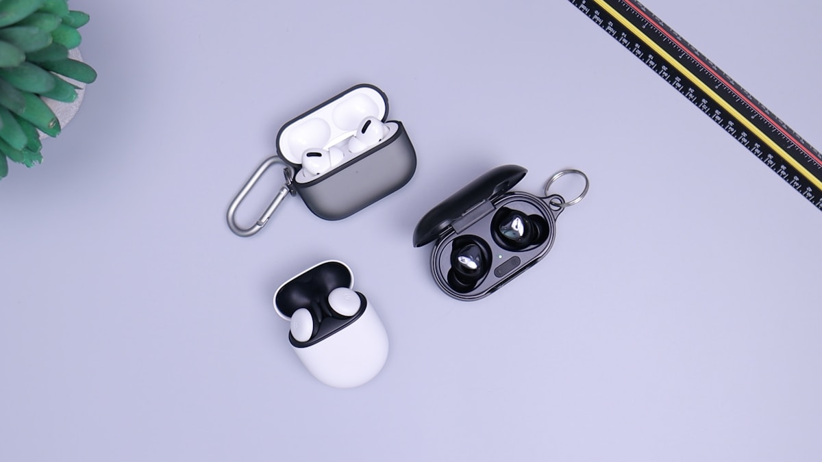 AirPods Pro 3 vs Sony WF-1000XM6: En İyi Gürültü Önleyici 2026 2 AirPods Pro 3 vs Sony WF-1000XM6