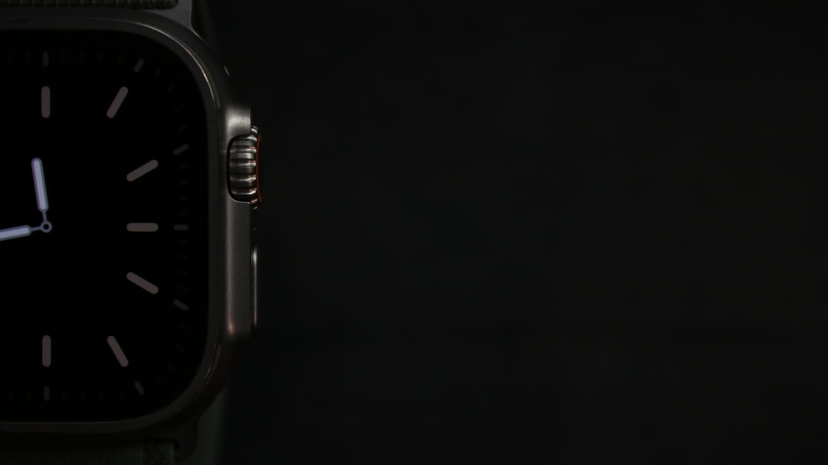 Apple Watch Ultra 3 vs Series 10: 2026'da Hangisi Daha İyi? 2 Apple Watch Ultra 3 vs Series 10