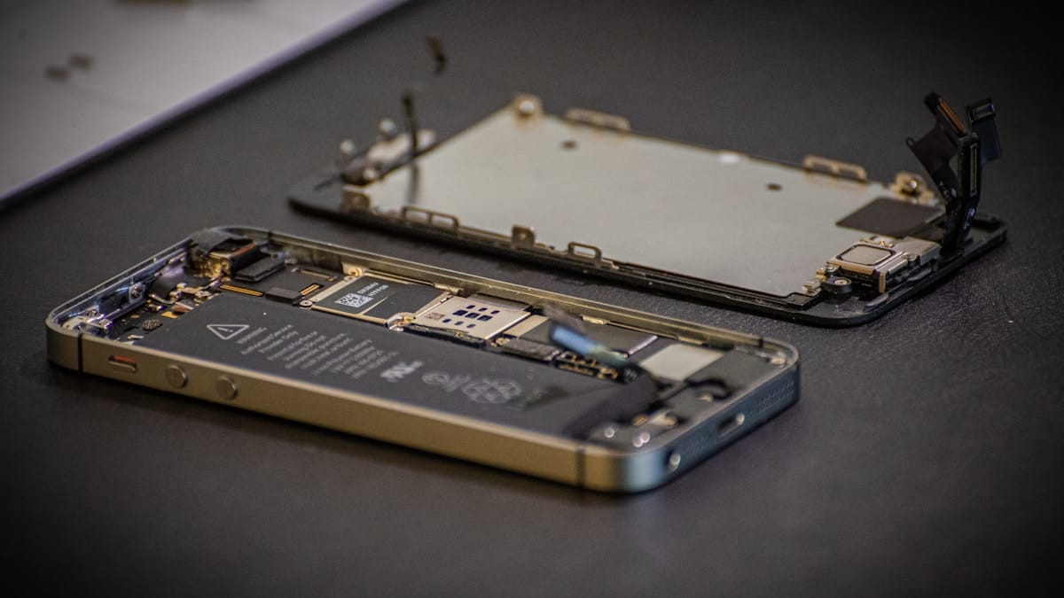 iPhone 17 şarj olmuyor 2026 - iPhone 17 Şarj Olmuyor mu? iOS 20 Sonrası 7 Kesin Çözüm 2 iPhone 17 şarj olmuyor 2026 - iPhone 17 şarj olmuyor