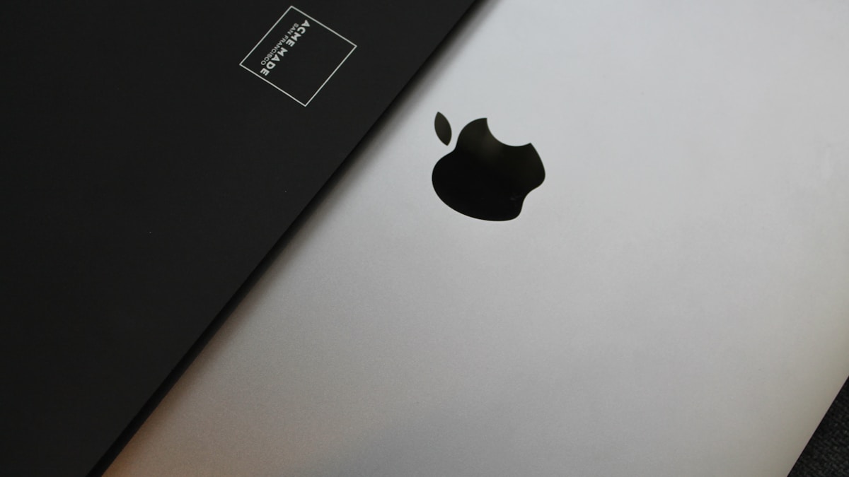 MacBook Air M4 vs Pro M4: Performans ve Fiyat Karşılaştırması 2026 2 MacBook Air M4 Pro M4 karşılaştırması