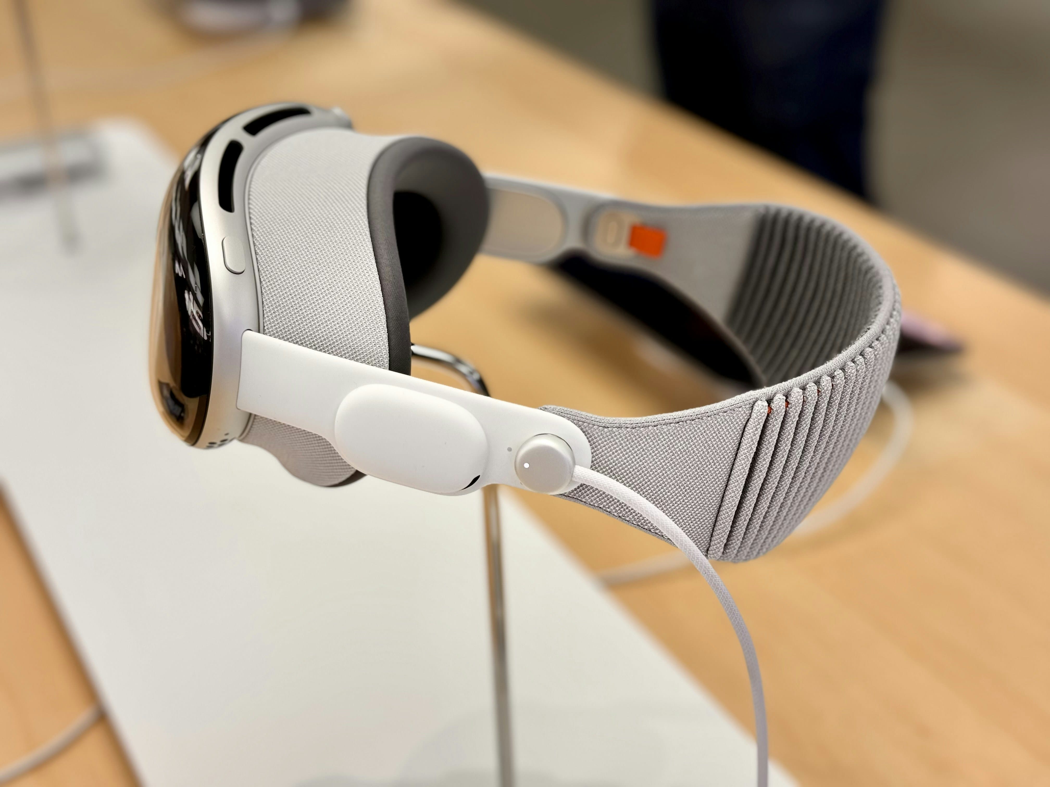 Apple Watch Seri 12 Sensörü Kolda mı Olacak? 1 Apple Watch Seri 12 sensör