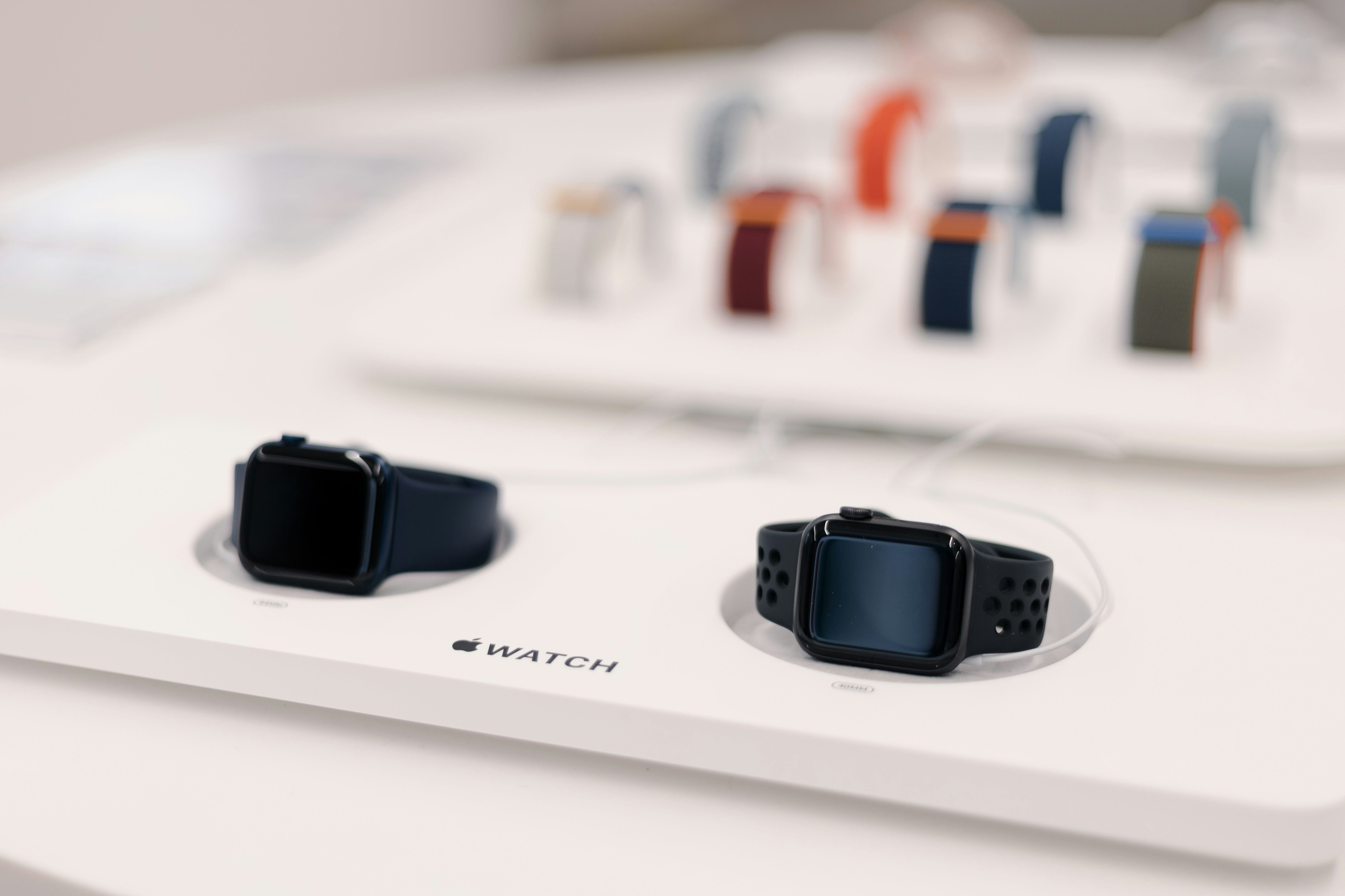 Apple Watch Series 12 Sensörü Kolda mı Olacak? 3 Apple Watch Series 12 sensör